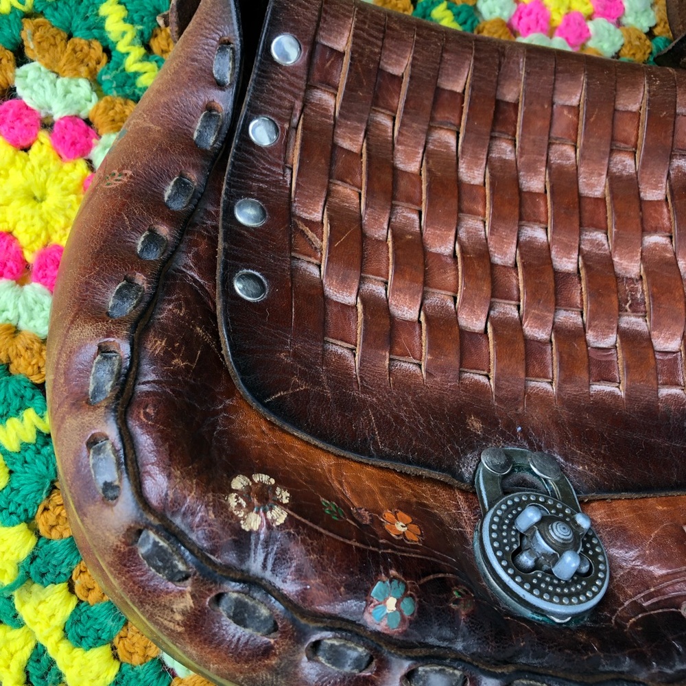 RARE vintage stamped Mexico basket weave tooled leather shoulder hobo rare gem! - Picture 12 of 17